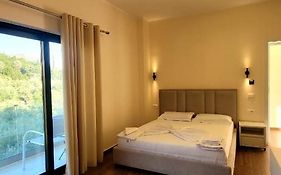 Sweet Home Himara
